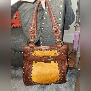 Isabella Fiore Leather Bag